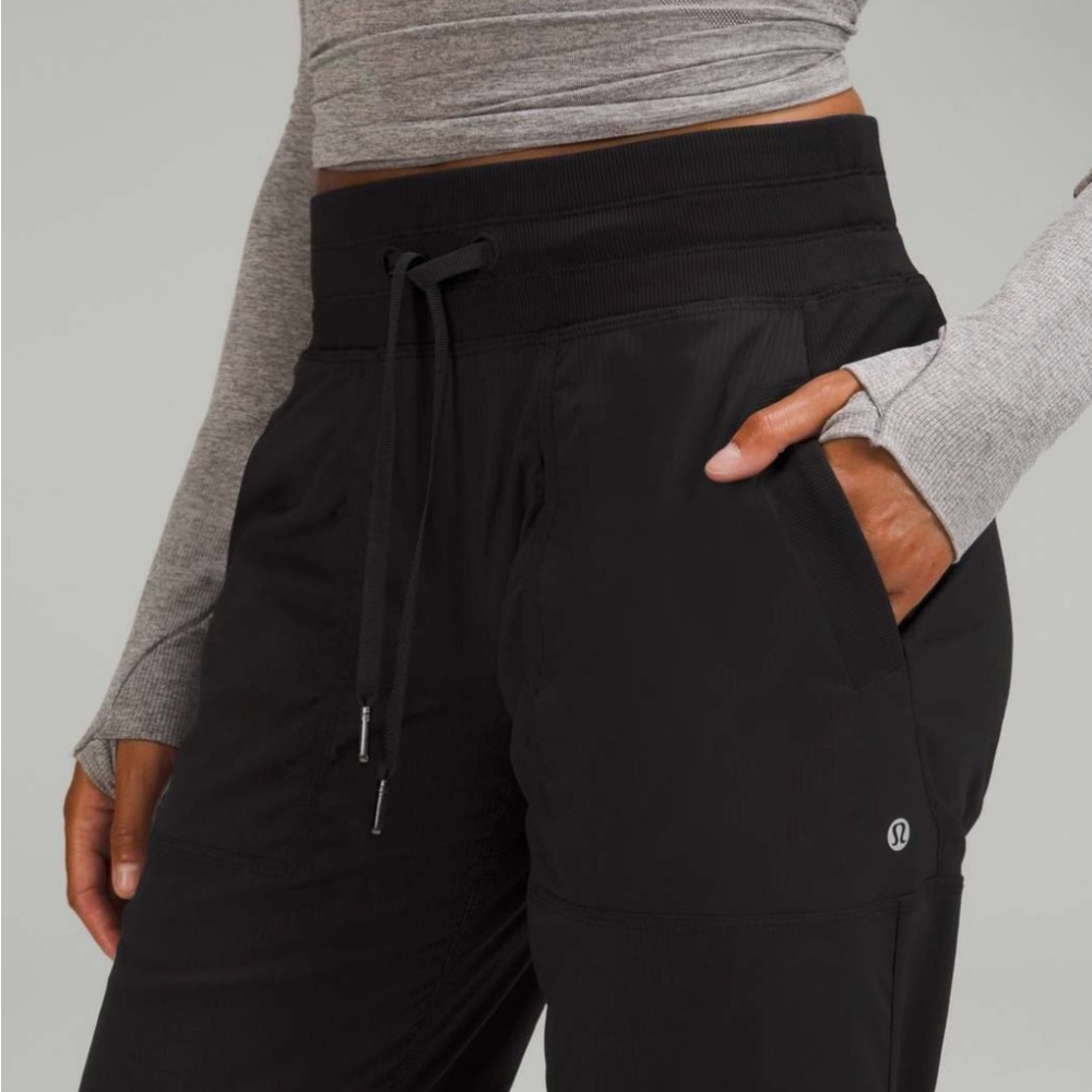 Lululemon Dance Studio Mid-Rise Full Length Pant Black Size 4